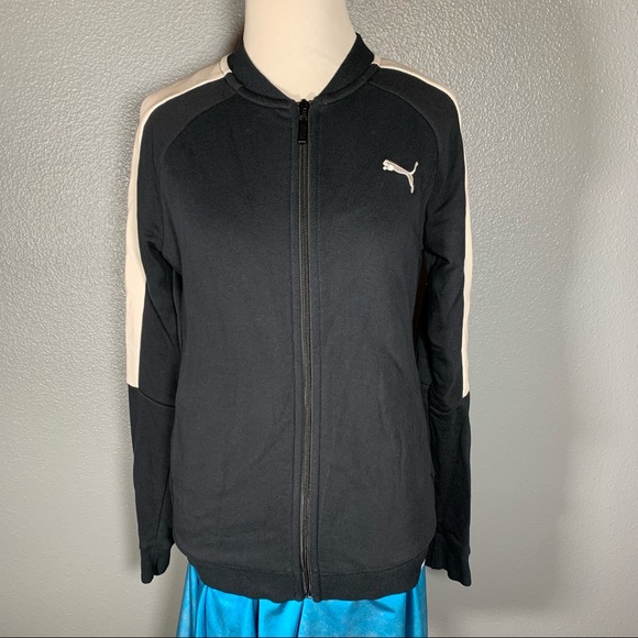 PUMA, zip up sweatshirt! - Picture 2 of 10